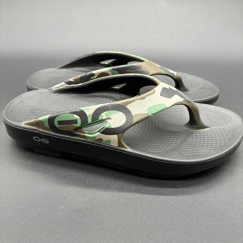 OOFOS OOriginal Camo Recovery Slide Sandals Men's 7 Women's 9 Unisex Comfort